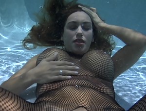 Free Underwater Porn Pictures